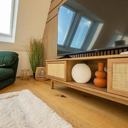 Orestaliving - Penthouse In 2Nd District With View Vienne Extérieur photo